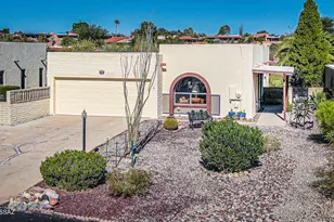 920 W Camino Sagasta, Green Valley, AZ 85622 - Photo 1