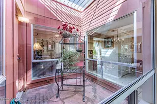 920 W Camino Sagasta, Green Valley, AZ 85622 - Photo 11