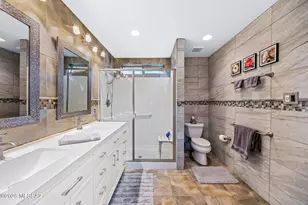 187 E Sky Light St, Tucson, AZ 85737 - Photo 29