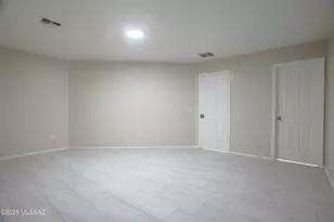 9267 N Red Diamond Ave, Tucson, AZ 85742 - Photo 33