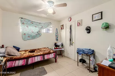 325 E President Street, Tucson, AZ 85714 - Photo 11