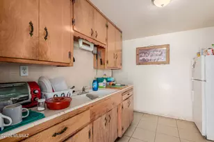 325 E President St, Tucson, AZ 85714 - Photo 21