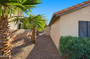 2125 E Cypress Canyon Dr, Green Valley, AZ 85614 - Photo 3