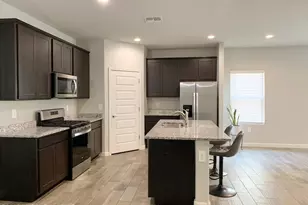 8764 W Red Spike Ice Dr, Marana, AZ 85653 - Photo 5