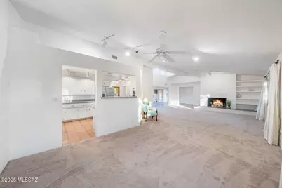 2215 E Camino El Ganado, Tucson, AZ 85718 - Photo 9