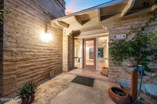 2215 E Camino el Ganado, Tucson, AZ 85718 - Photo 3