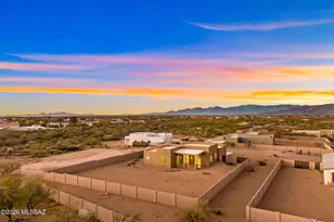 921 N Blue Slate Dr, Vail, AZ 85641 - Photo 49