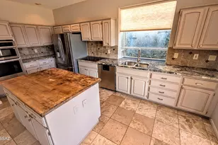 65265 E Canyon Dr, Saddlebrooke, AZ 85739 - Photo 11