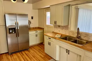 105 Dorothy Dr, Bisbee, AZ 85603 - Photo 9