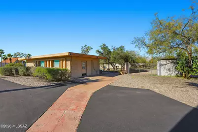 1031 S Magnolia Avenue, Tucson, AZ 85711 - Photo 3