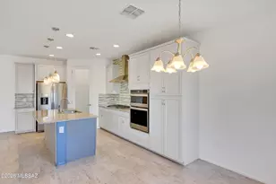 10237 E Iron Horse Trail, Tucson, AZ 85747 - Photo 9