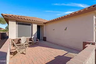 9513 N Twinkling Shadows Way, Tucson, AZ 85743 - Photo 5