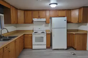 11982 W Desert Wren Dr, Tucson, AZ 85743 - Photo 9