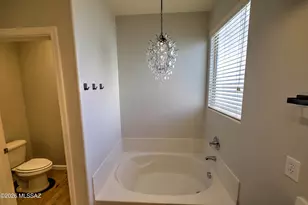 8375 N Ponderosa Pine Pl, Tucson, AZ 85743 - Photo 27