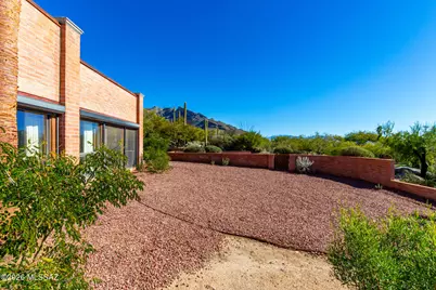 7401 N Cobblestone Road, Tucson, AZ 85718 - Photo 41