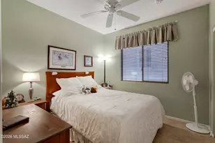 542 W Astruc Dr, Green Valley, AZ 85614 - Photo 21