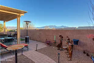 542 W Astruc Dr, Green Valley, AZ 85614 - Photo 27