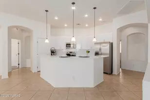 12576 N Gentle Rain Dr, Marana, AZ 85658 - Photo 17