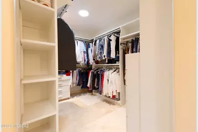 455 W Valoro Drive, Tucson, AZ 85737 - Photo 17