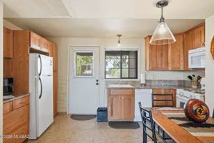 444 S Paseo Quinta, Green Valley, AZ 85614 - Photo 9