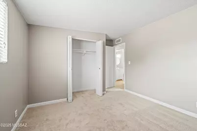 7902 E Winnepeg Drive, Tucson, AZ 85730 - Photo 27