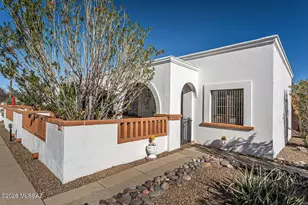 189 S Paseo Pena, Green Valley, AZ 85614 - Photo 1