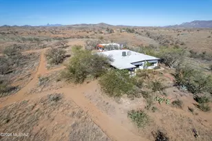 13520 W Universal Ranch Rd, Arivaca, AZ 85601 - Photo 41