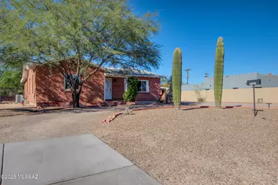 4241 E 5th Street, Tucson, AZ 85711 - Photo 3