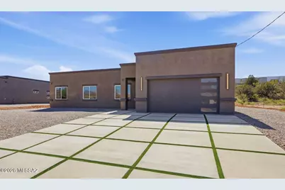 91 Circulo Penjamo, Rio Rico, AZ 85648 - Photo 11