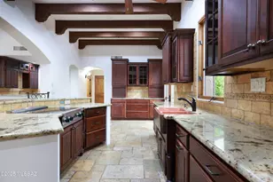 14629 N Granite Peak Pl, Oro Valley, AZ 85755 - Photo 13