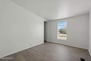 9876 S Cactus Apple Ln, Tucson, AZ 85756 - Photo 11