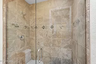 8614 E Pembrook Dr, Tucson, AZ 85715 - Photo 27