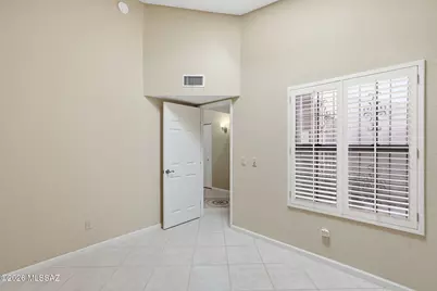 8614 E Pembrook Drive, Tucson, AZ 85715 - Photo 11