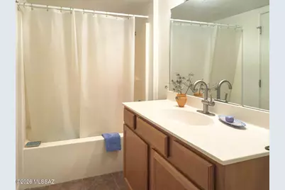 101 S Players Club Drive #APT 1104, Tucson, AZ 85745 - Photo 19