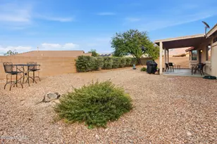 10605 E Heartleaf Willow Dr, Tucson, AZ 85747 - Photo 27
