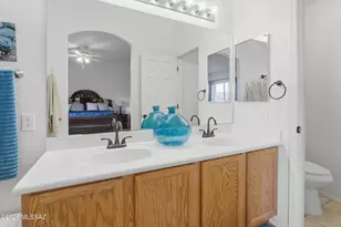 10605 E Heartleaf Willow Dr, Tucson, AZ 85747 - Photo 17