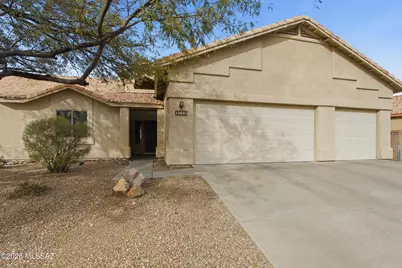 10605 E Heartleaf Willow Drive, Tucson, AZ 85747 - Photo 1