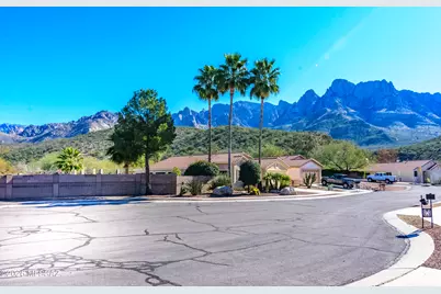 11371 N Flat Granite Drive, Tucson, AZ 85737 - Photo 9