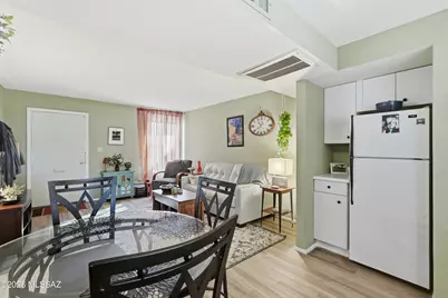 302 S Paseo Aguila #C, Green Valley, AZ 85614 - Photo 7