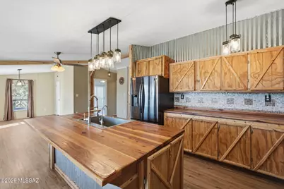 41080 E Crystal Visions Road, Marana, AZ 85658 - Photo 9