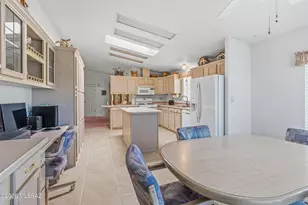 6187 S Mainside Dr, Tucson, AZ 85746 - Photo 15