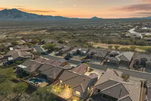 2020 W Cactus Run Dr, Green Valley, AZ 85622 - Photo 43