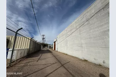 321-327 S Kino Pw Parkway S, Tucson, AZ 85719 - Photo 23