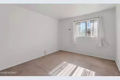 7041 E Calle Pegaso, Tucson, AZ 85710 - Photo 13