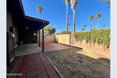 7861 E Lester Street, Tucson, AZ 85715 - Photo 13