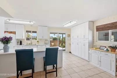 8924 E Old Spanish Trail, Tucson, AZ 85710 - Photo 5