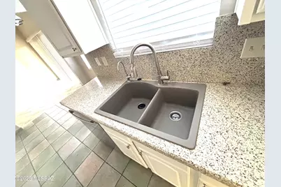 9890 N Sun Vista Place, Tucson, AZ 85742 - Photo 13