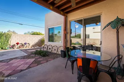 1556 E Painted Colt Loop, Tucson, AZ 85719 - Photo 29