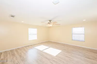 3560 E Silver Buckle Place, Tucson, AZ 85739 - Photo 27