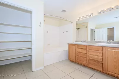 3560 E Silver Buckle Place, Tucson, AZ 85739 - Photo 39